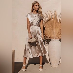 NWT Bohme Rosalind midi dress in Champagne